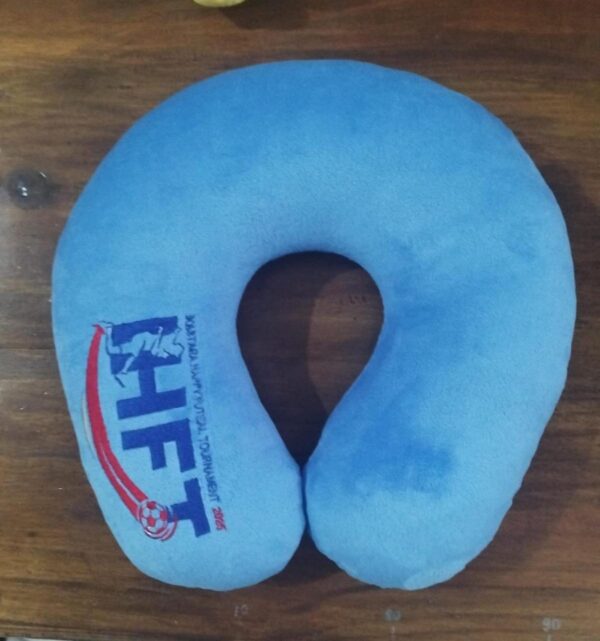 boneka bantal